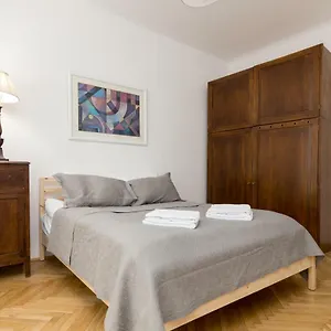 Powiśle 2-bedroom Warszawa
